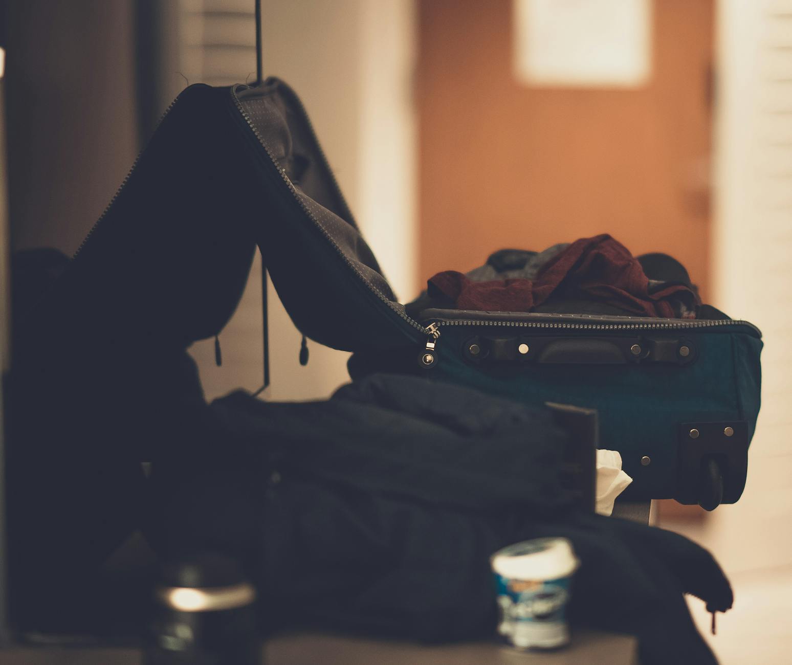 Best Solo Travel Gear: Essential Equipment for Independent Adventurers (2025 Edition)