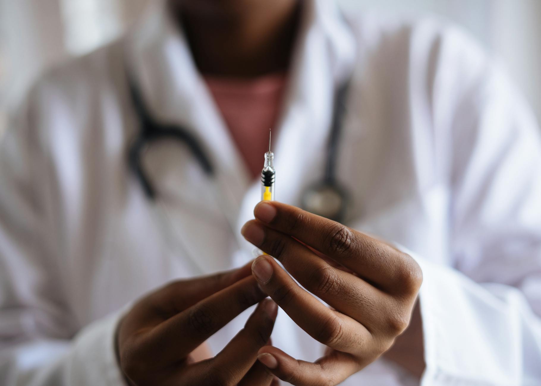 Travel Vaccination Guide: What You Need Based on Destination (2025 Edition)